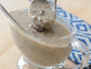 Vegan and allergy-friendly mushroom gravy