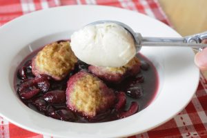 Allergy-friendly, gluten-free & vegan Cherries and Dumplings