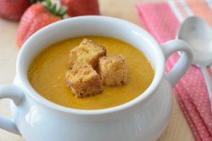 Best Carrot and Strawberry Soup