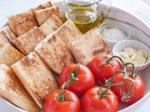 Allergen-free Tomato bread