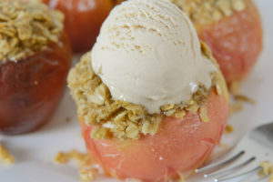 Streusel Stuffed Baked Apples